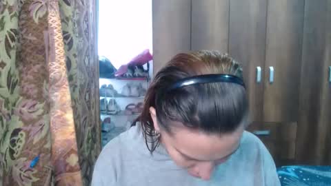 Snapshot of cloepregnant25 chatting on 01/08/26, 04:53 cloepregnant25 online show from 01/08/26, 04:53