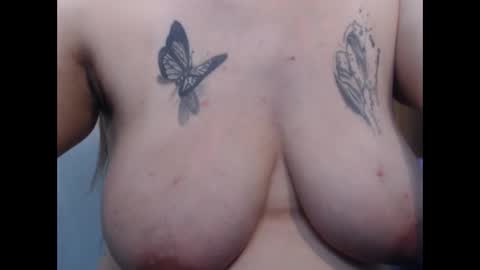 Snapshot of cloepregnant25 chatting on 02/24/26, 06:39 cloepregnant25 online show from 02/24/26, 06:39