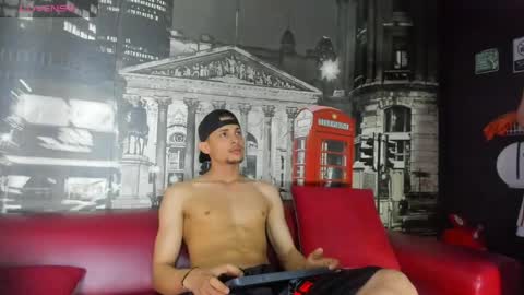 ---Cloe--- online show from 04/26/26, 09:23