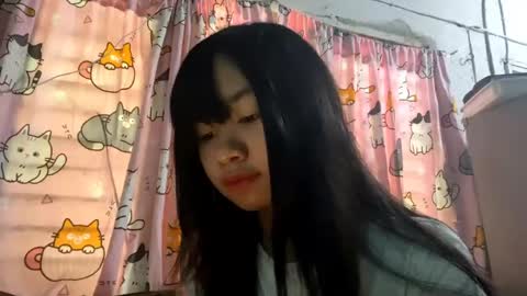 Mikki online show from 04/21/26, 04:30