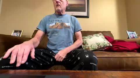 Closetbicd online show from 02/25/26, 10:14