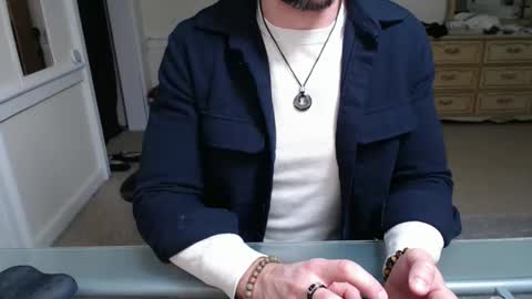 Cloud online show from 11/24/25, 11:15