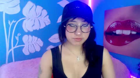 Snapshot of cloud_eli chatting on 06/22/26, 11:18 Elizabeth online show from 06/22/26, 11:18