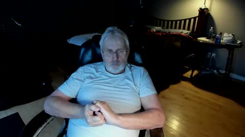 cloudalert62 online show from 01/10/25, 10:57