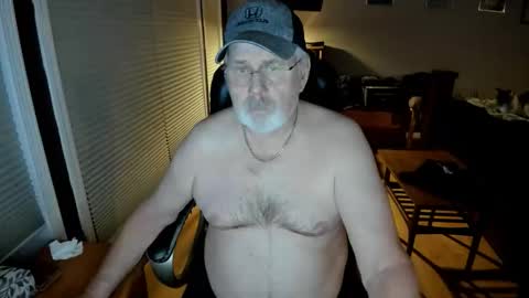 cloudalert62 online show from 12/01/25, 03:55