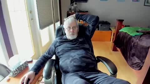 cloudalert62 online show from 03/09/26, 04:55