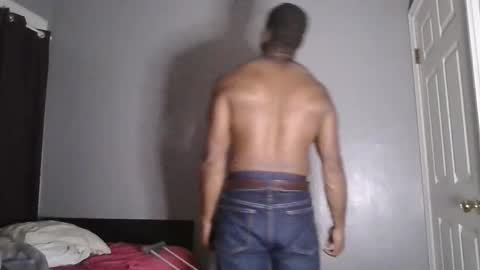 clouvo online show from 10/31/25, 06:25