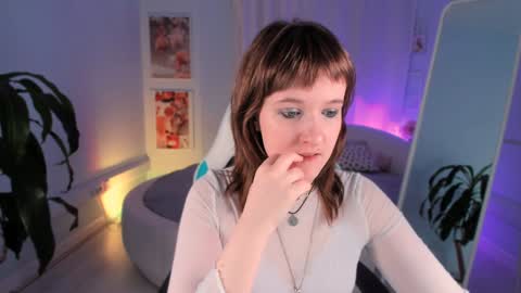  Clover  follow me  online show from 12/04/24, 01:42