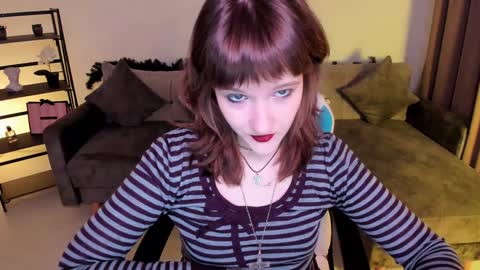  Clover  follow me  online show from 12/13/24, 02:49