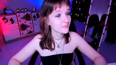  Clover  follow me  online show from 12/26/24, 02:48