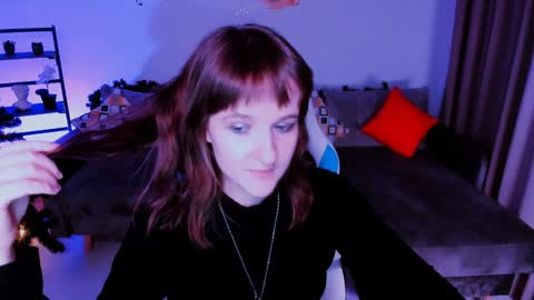  Clover  follow me  online show from 01/02/25, 09:07