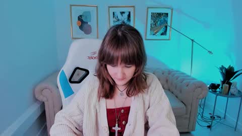  Clover  follow me  online show from 02/04/25, 02:21