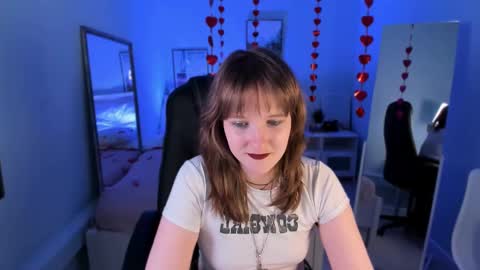  Clover  follow me  online show from 02/13/25, 05:44