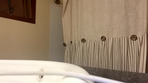 cloverboy1988 online show from 09/18/25, 11:01