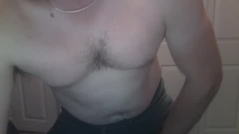 clovershit1 online show from 10/06/25, 03:31