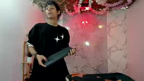 club_latinboys online show from 04/07/26, 07:14