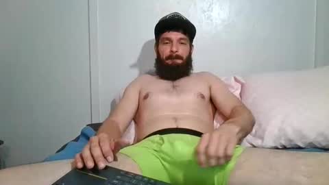 Snapshot of clubb86 chatting on 02/16/26, 04:47 Maxxdieselx69 online show from 02/16/26, 04:47