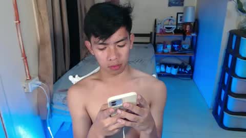 clyde_twinkx online show from 04/28/26, 07:08