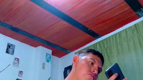 Snapshot of clydexxxbunny chatting on 09/20/25, 02:12 Clyde and Bunny online show from 09/20/25, 02:12