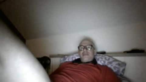 Snapshot of cobra009 chatting on 10/11/25, 09:46 cobra online show from 10/11/25, 09:46