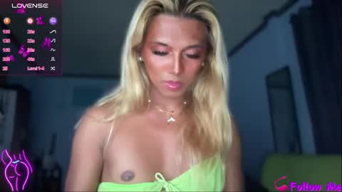 Snapshot of cockprincess_dianna chatting on 12/20/24, 02:27 PrincessDianna IslandGirl CUMSHOW in PVT and PASSWORDSHOW online show from 12/20/24, 02:27