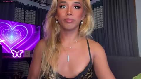 Snapshot of cockprincess_dianna chatting on 10/14/25, 04:57 PrincessDianna IslandGirl CUMSHOW in PVT and PASSWORDSHOW online show from 10/14/25, 04:57