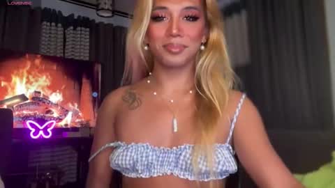 Snapshot of cockprincess_dianna chatting on 10/19/25, 05:02 PrincessDianna IslandGirl CUMSHOW in PVT and PASSWORDSHOW online show from 10/19/25, 05:02