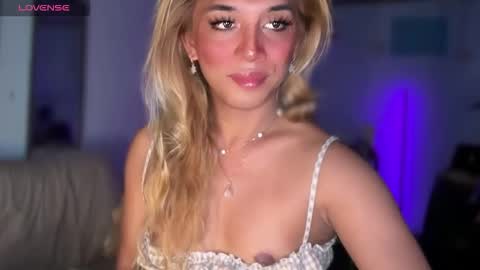 Snapshot of cockprincess_dianna chatting on 03/17/26, 07:44 PrincessDianna IslandGirl CUMSHOW in PVT and PASSWORDSHOW online show from 03/17/26, 07:44
