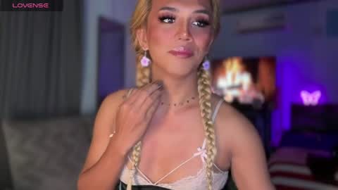 Snapshot of cockprincess_dianna chatting on 04/12/26, 07:41 PrincessDianna IslandGirl CUMSHOW in PVT and PASSWORDSHOW online show from 04/12/26, 07:41