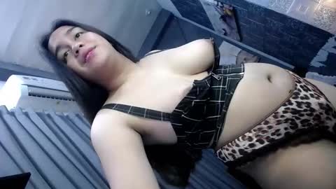 Samantha samm online show from 09/18/25, 03:41