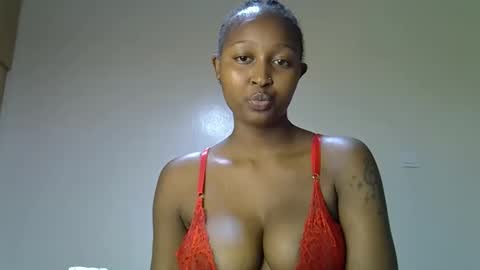 bella online show from 11/26/25, 04:30