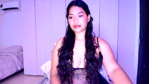 cocoa886863 online show from 11/02/25, 12:02