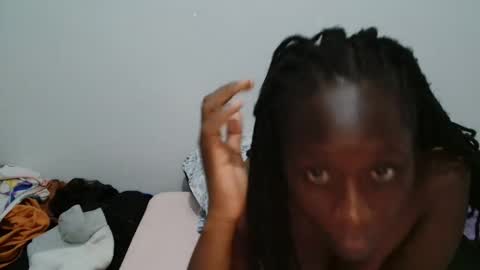 cocoalush9819 online show from 09/25/25, 05:38