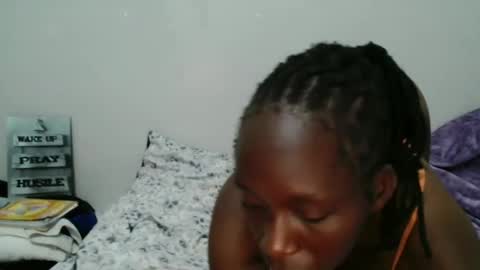 cocoalush9819 online show from 10/22/25, 03:40