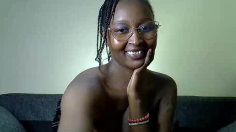 Coco online show from 04/22/26, 05:36