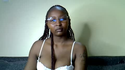 Snapshot of cocobaby_ chatting on 05/25/26, 04:46 Coco online show from 05/25/26, 04:46