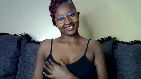 Snapshot of cocobaby_ chatting on 07/23/26, 10:40 Coco online show from 07/23/26, 10:40