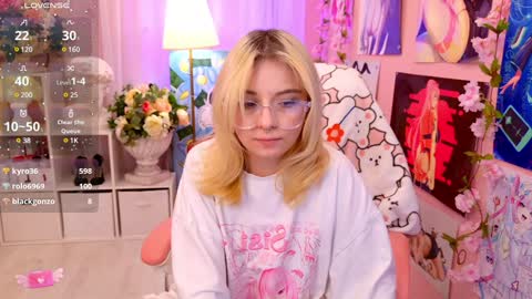 Mia online show from 01/19/25, 03:18