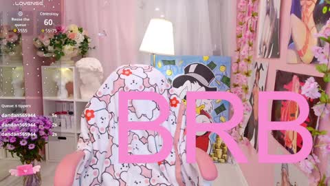 Mia online show from 02/06/25, 12:00