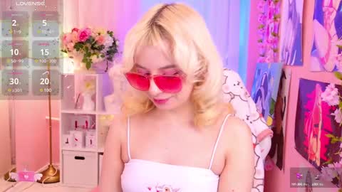 Mia online show from 03/07/25, 12:48