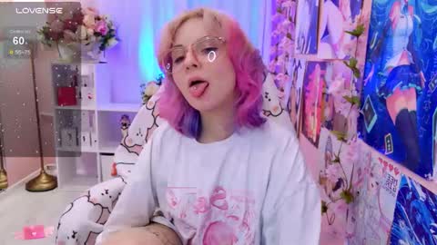 Mia online show from 10/02/25, 02:13