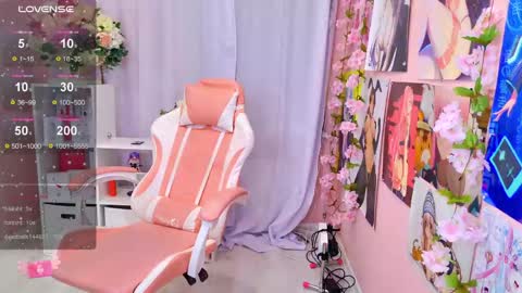 Mia online show from 04/18/26, 07:58