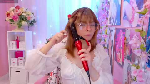Mia online show from 05/16/26, 02:49