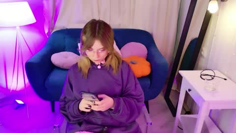 Mia online show from 06/05/26, 09:53