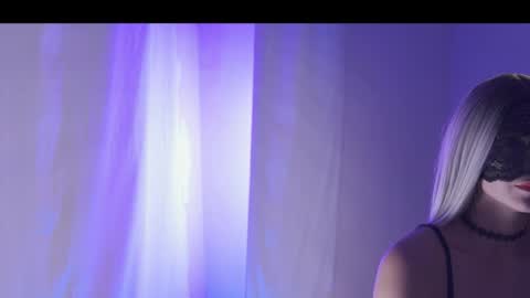 Coconutcatin online show from 04/25/26, 07:00