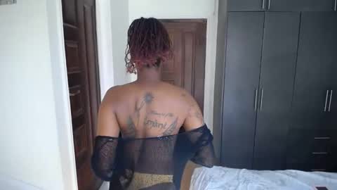 Snapshot of cocos_camera chatting on 01/16/26, 07:34 Coco online show from 01/16/26, 07:34