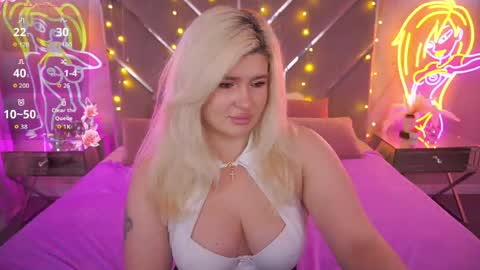 Snapshot of cocosecretss chatting on 05/14/26, 07:04 onlyfans amyleyy online show from 05/14/26, 07:04