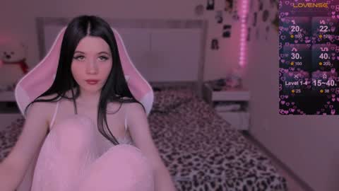 Snapshot of coddleweeper chatting on 12/25/24, 10:39 Hello guys my name is Coddle online show from 12/25/24, 10:39