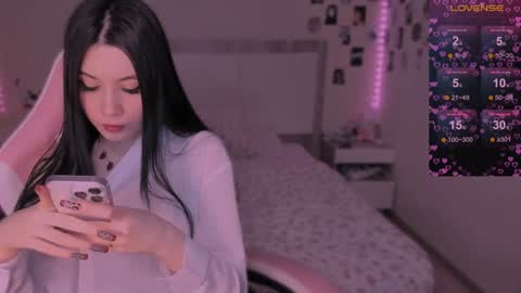 Snapshot of coddleweeper chatting on 12/30/24, 07:26 Hello guys my name is Coddle online show from 12/30/24, 07:26