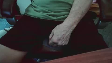 cody81421 online show from 02/13/25, 07:21